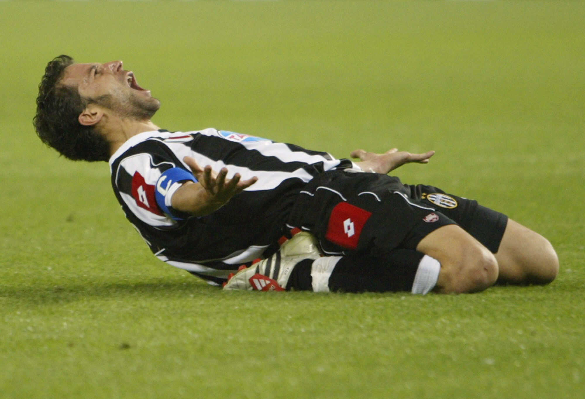 L'esultanza di Alessandro Del Piero dopo aver segnato il 2-0 momentaneo nella semifinale di Champions League contro il Real Madrid, foto: Paolo Cocco/AFP/Getty Images