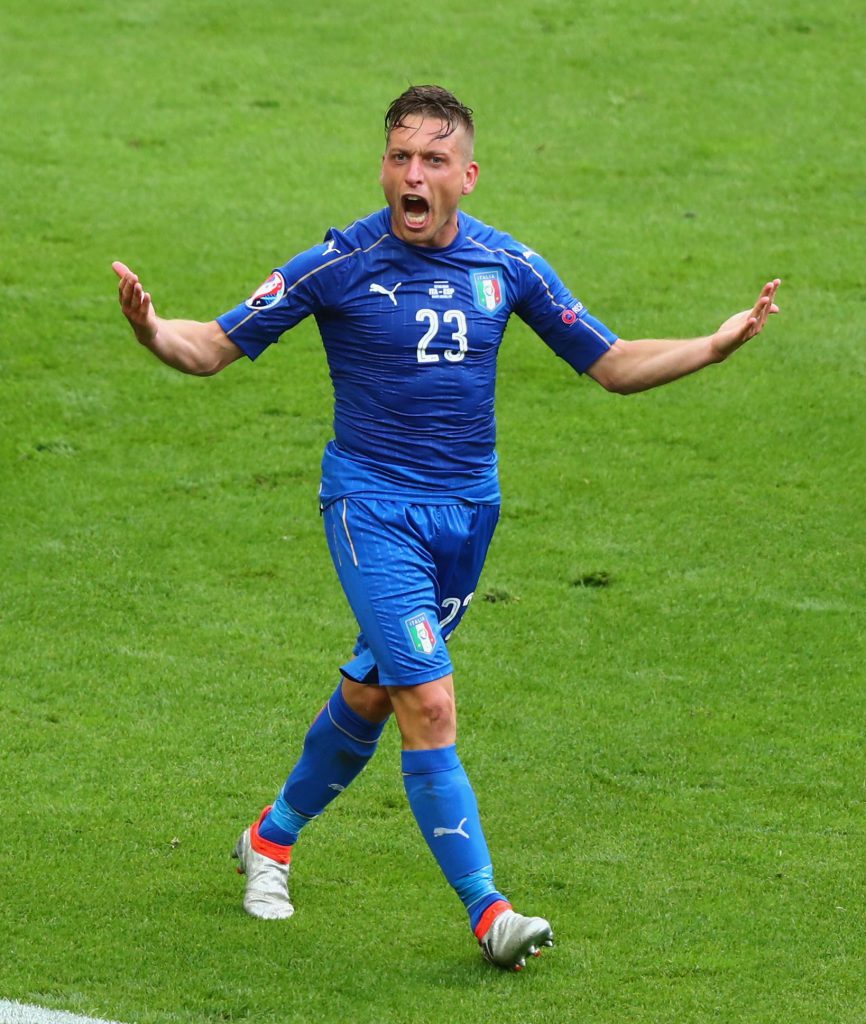 PARIS, FRANCE - JUNE 27: Emanuele Giaccherini of Italy celebrates his team's second goal during the UEFA EURO 2016 round of 16 match between Italy and Spain at Stade de France on June 27, 2016 in Paris, France. (Photo by Clive Rose/Getty Images)