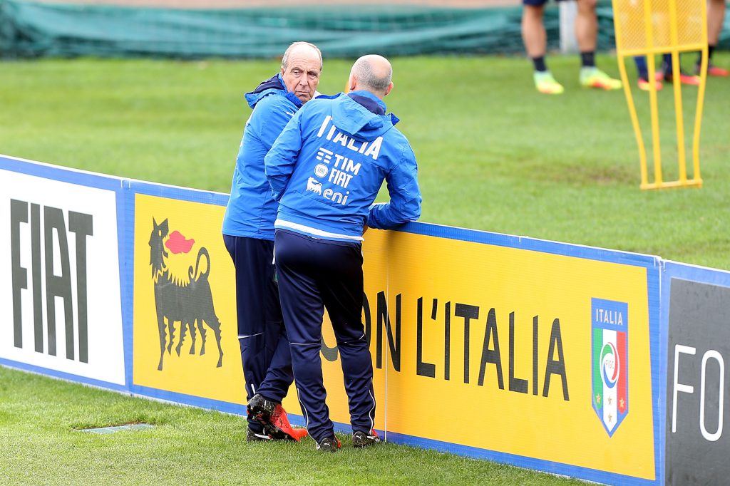 landscape FLORENCE, ITALY - NOVEMBER 22: Giampiero Ventura manager of Italy during a trainig session at Coverciano on November 22, 2016 in Florence, Italy. (Photo by Gabriele Maltinti/Getty Images)
