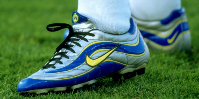 scarpe ronaldo fenomeno