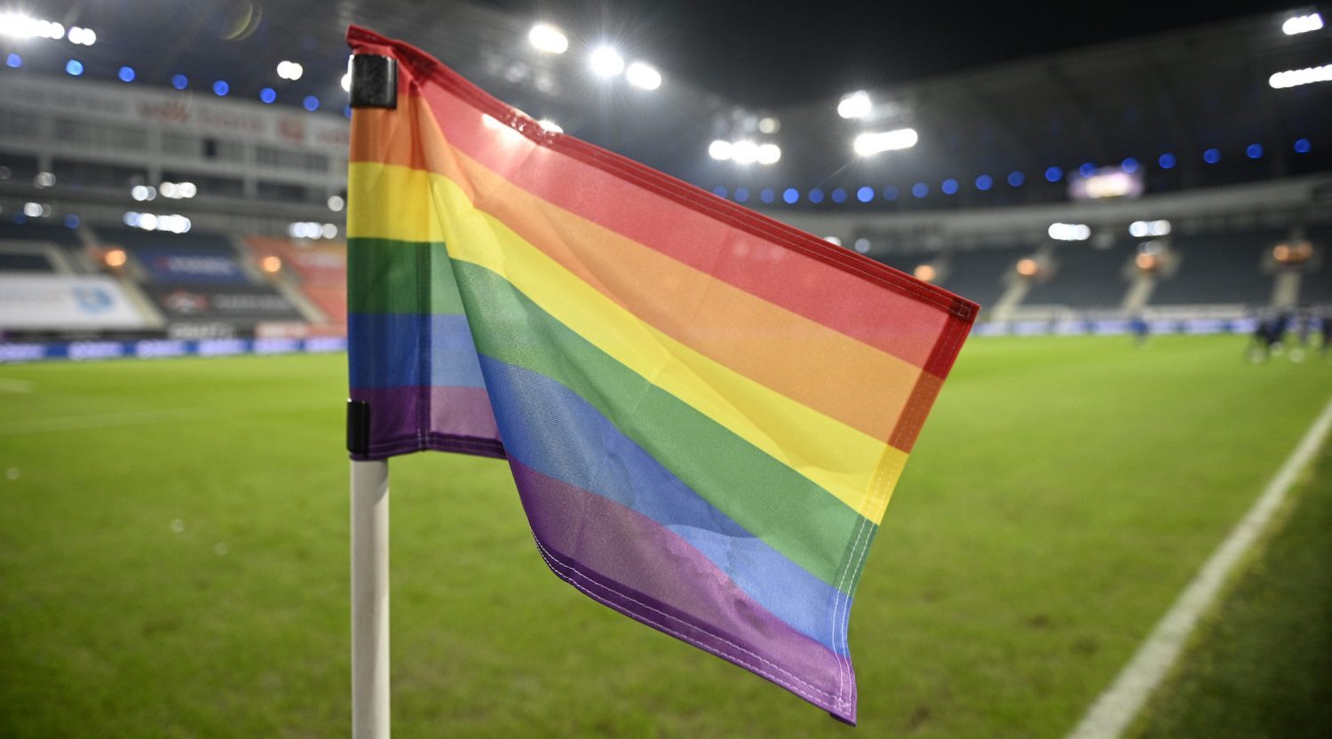 Il portiere del Lucerna è stato multato dalla lega svizzera per aver usato  la parola «gay» come insulto