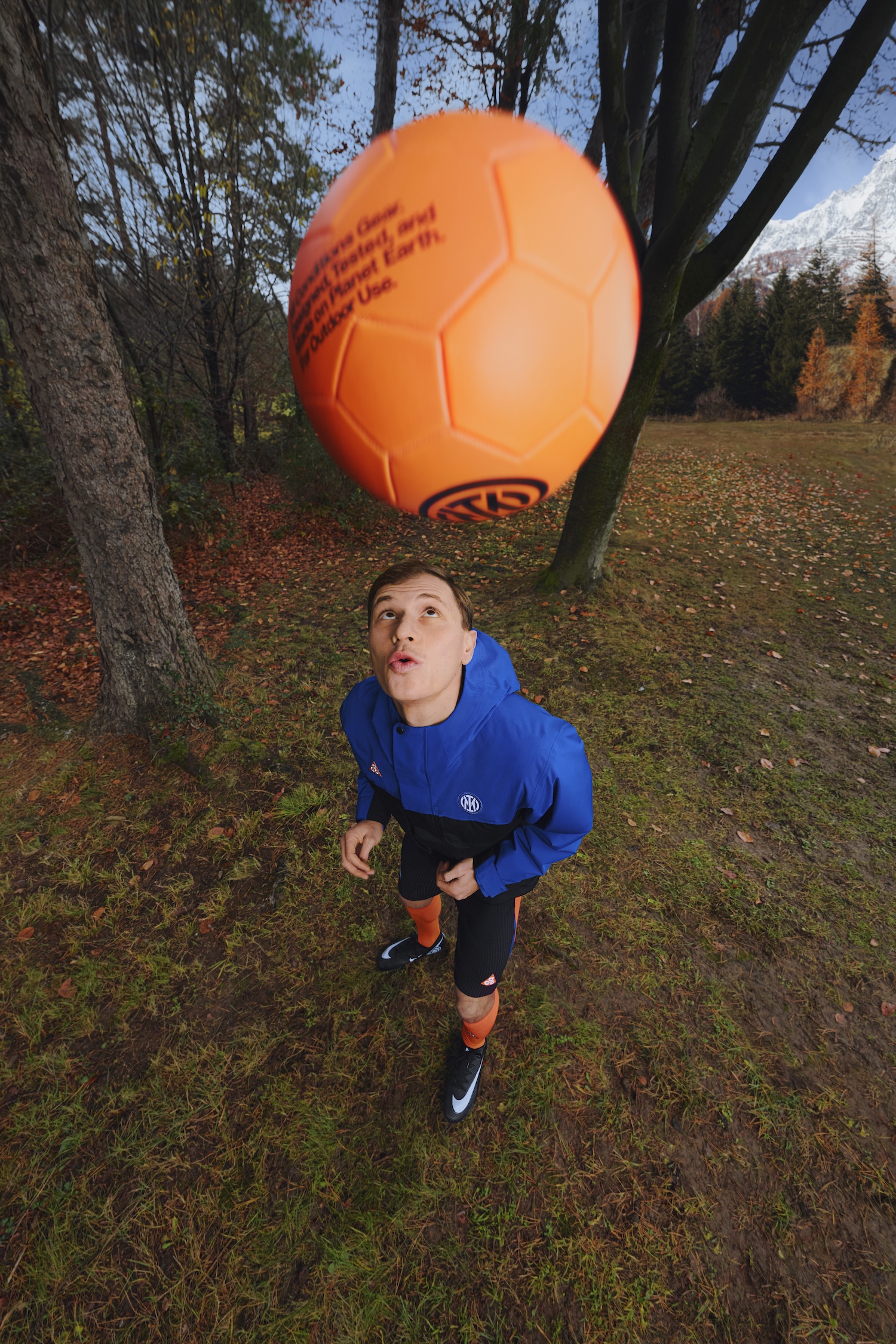 AW_NIKE_041225_L02_217_V6_LR