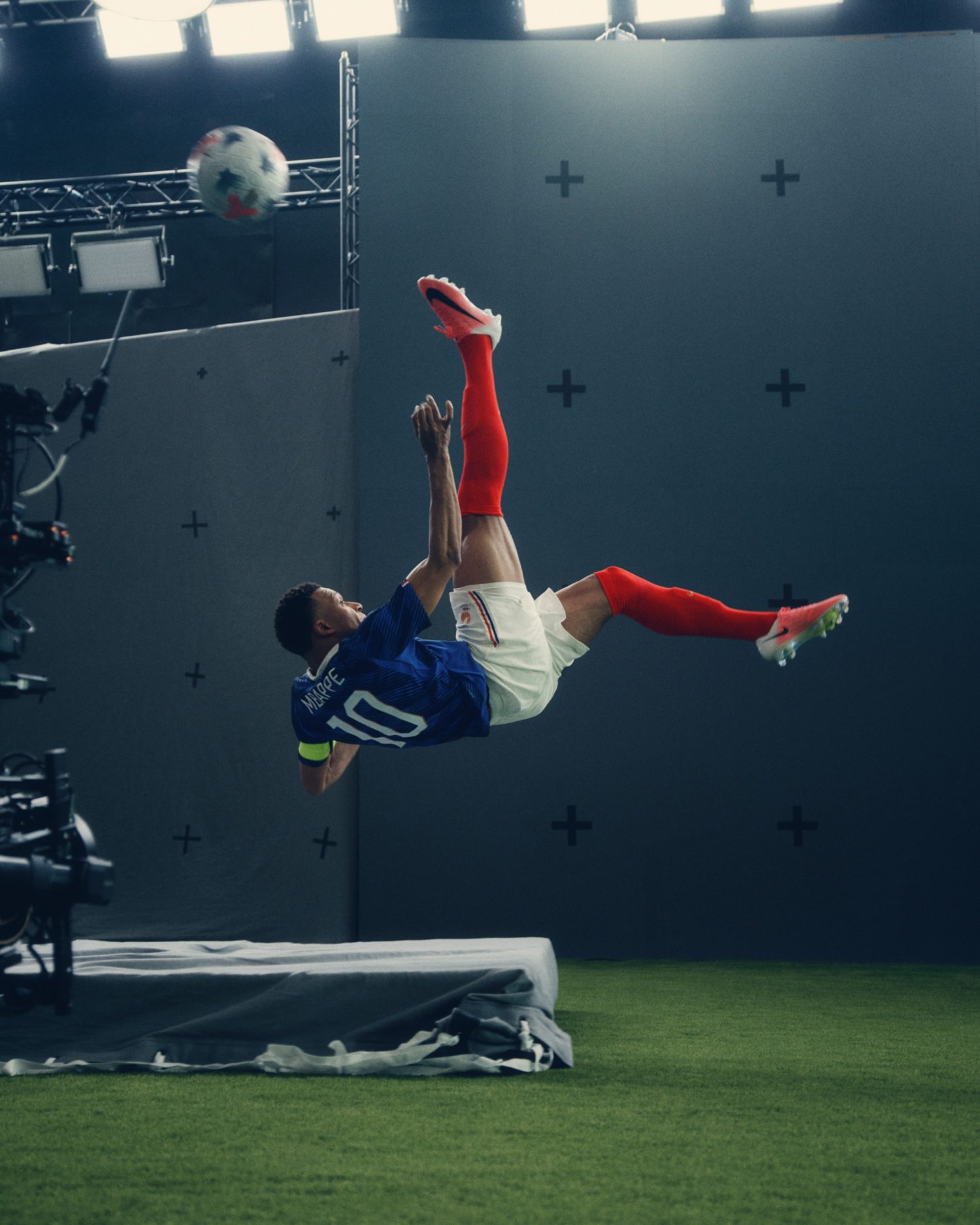 013_rip-the-script-kylian-mbappe