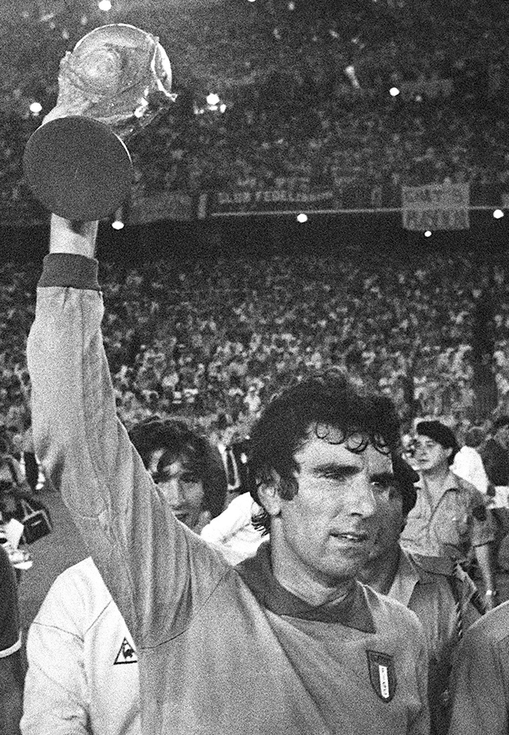 Italian national soccer team captain and goalkeepe
